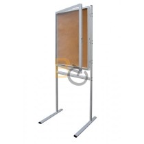 Gablota zewnętrzna 2x3 na stojaku model 1 wodoszczelna 4×A4 - korkowa